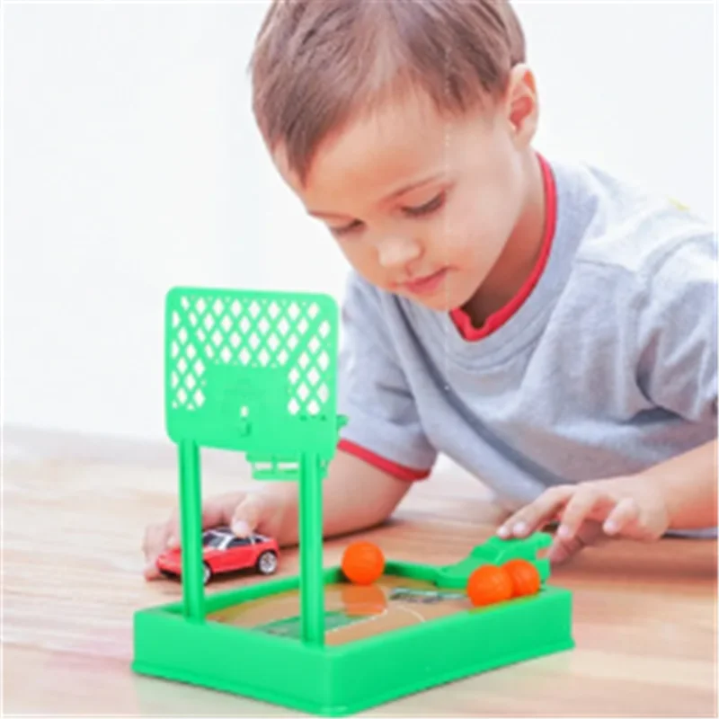ألعاب الطاولة الصغيرة لكرة الس - مراجعة Party Games Easy Kids وسعره